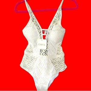 Zaeful Lace One Piece Bathing Suit
